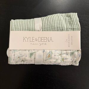 NWT Kyle & Deena 100% Organic Cotton Muslin Blankets Set, Dinosaur and Stripes